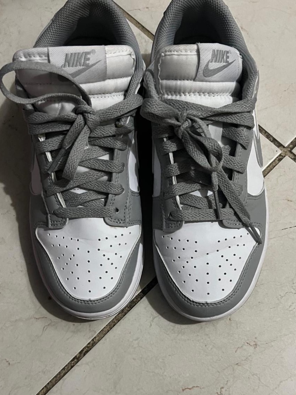 Nike Kids Low-Top Sneakers — White and Gray